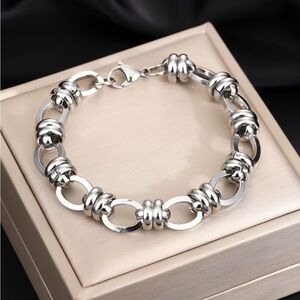 Solid 304 Stainless Steel Interlocking Link Bracelet | Unisex Silver Chain